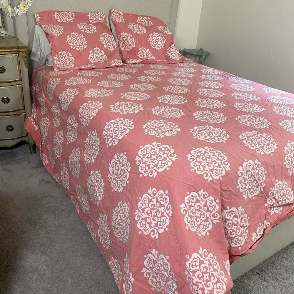 West Elm Coral and White Duvet Cover Set